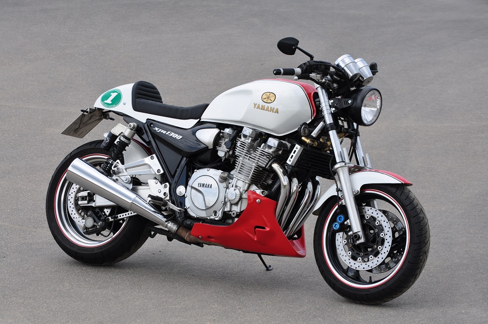 XJR 1200/1300