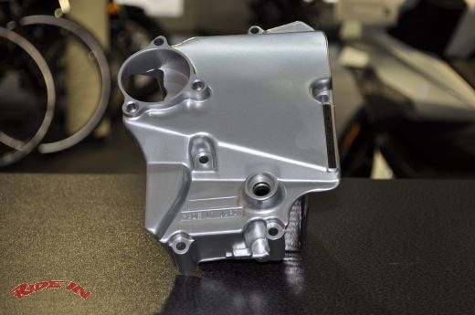 YAMAHA Genuine Replacement Part Crankcase Cover FZR100, GTS1000 1989 - 1995