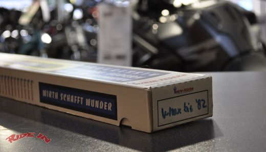 Progressive Gabel­federsätze von Wirth für Yamaha V-Max bis 1992