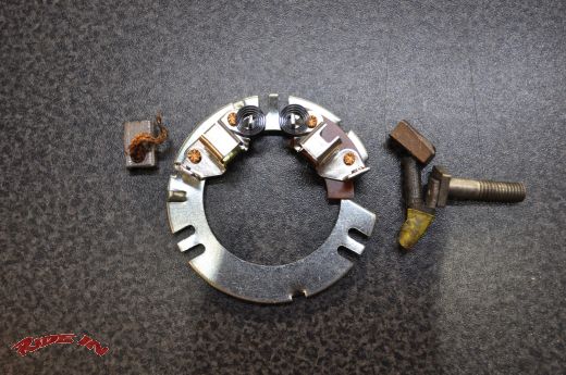 YAMAHA original spare part brush holder OEM XV 1000, XV 1100, XVZ