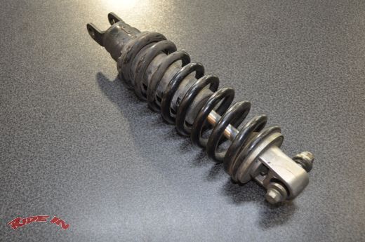 Suzuki GSX-R 750 GR77B Stoßdämpfer / Federbein BJ 88-89