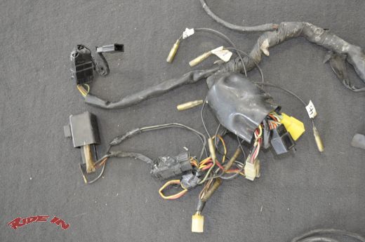 Suzuki GSX-R 750 GR77B Kabelbaum komplett BJ 88-89